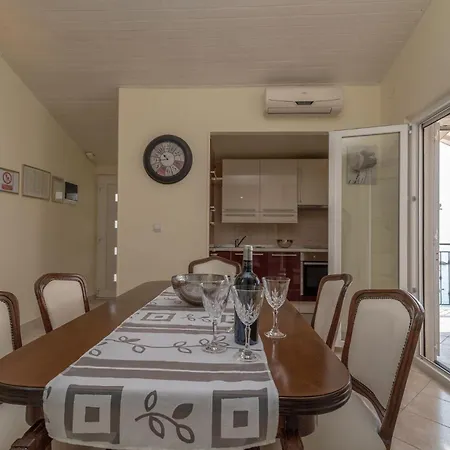 Apartment Daniela - Terrace With Amazing Sea View *