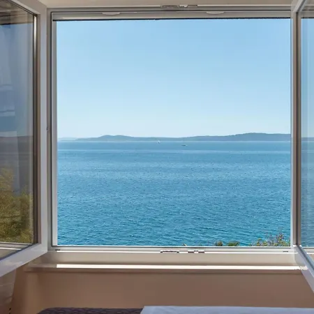 Daniela - Terrace With Amazing Sea View Apartment Trogir