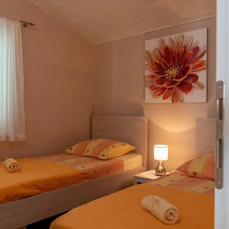 Apartment Daniela - Terrace With Amazing Sea View Trogir