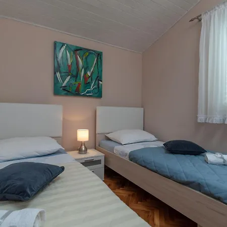 Apartment Daniela - Terrace With Amazing Sea View