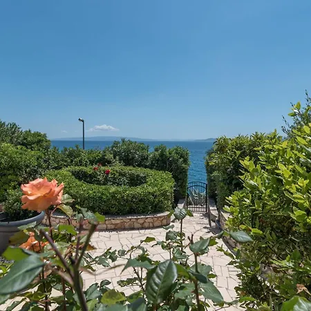 Daniela - Terrace With Amazing Sea View * Trogir