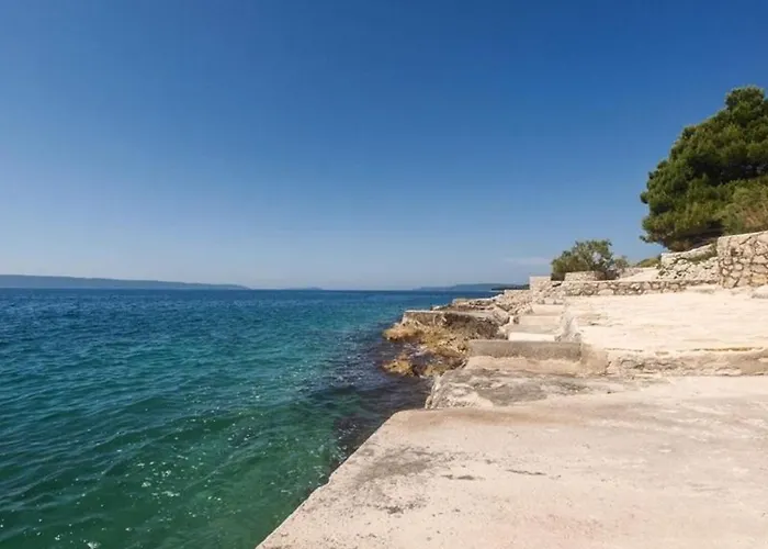 Daniela * Τρογκίρ