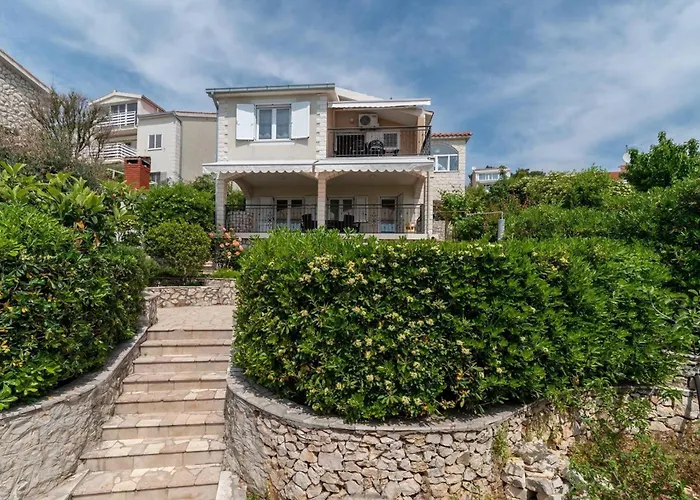 Daniela Διαμέρισμα *